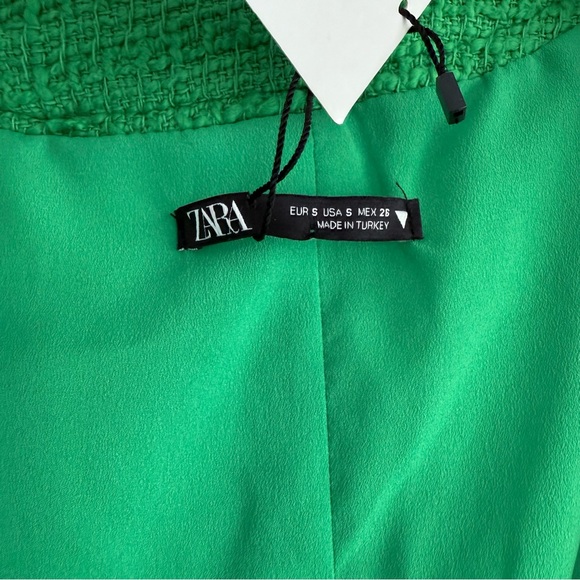 ZARA Kelly Green Textured Tweed Mini Dress Jewel Buttons NWT S Blogger Favorite - Picture 10 of 16